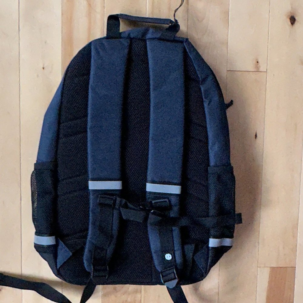 Backpack - Picture 4 of 6